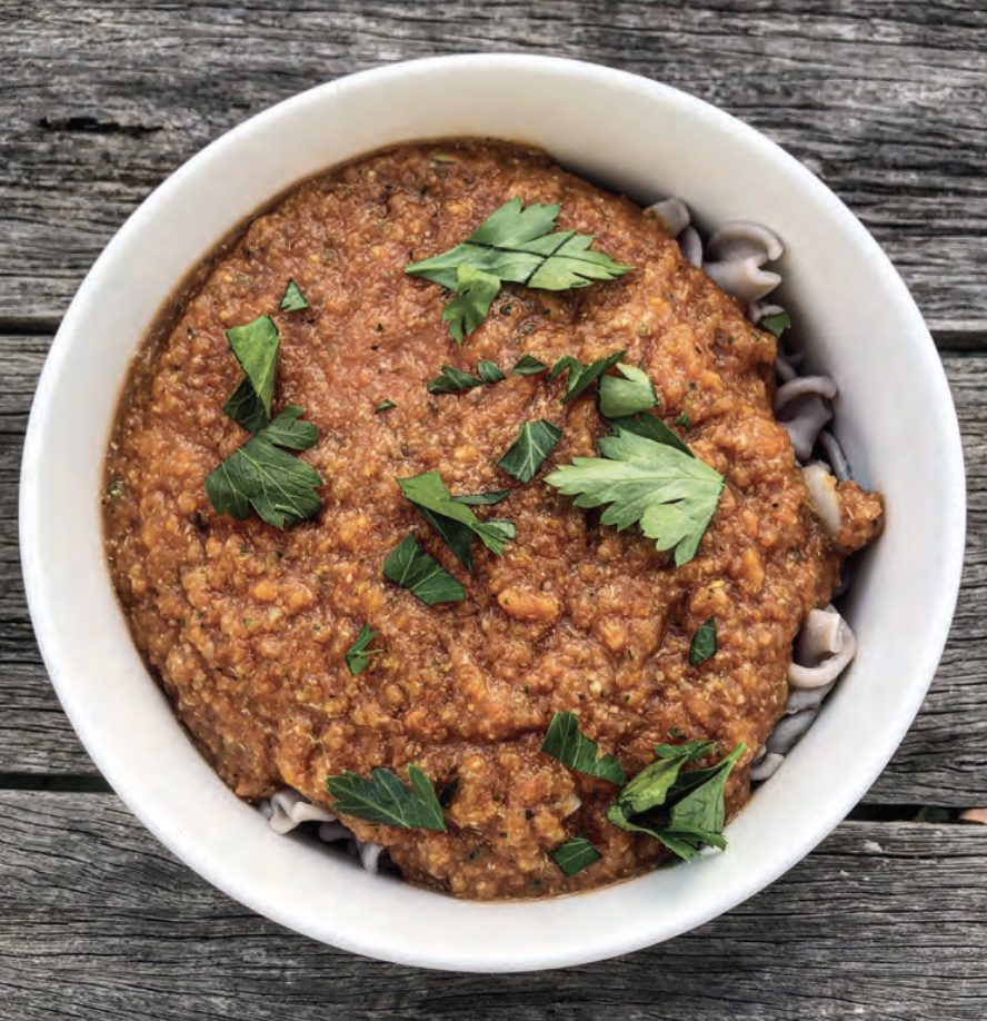 Lentil veggie bolognese