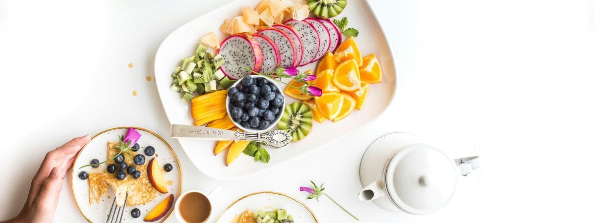 Peak Nutrient Absorption in the Morning Tagline: Fuel Your Morning with Maximum Nutrient Power Morning is the prime time for your body to absorb and utilise nutrients effectively. After fasting overnight, your body is particularly receptive to the nutrients you provide, making breakfast crucial for setting the tone for your day. Starting your day with a plant-based breakfast is a strategic way to flood your body with essential vitamins, minerals, and antioxidants. This approach not only maximises nutrient intake but also helps reduce the risk of chronic diseases. [1] Practical Tip: Try a nutrient-packed smoothie or smoothie bowl with dark leafy greens, berries, seeds, and spices.